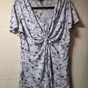 Daisy Fuentes Purple and White Floral Blouse
